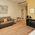 酒店 Sercotel Barcelona El Prat 4*