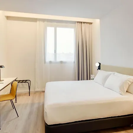 فندق Sercotel Barcelona El Prat 4*