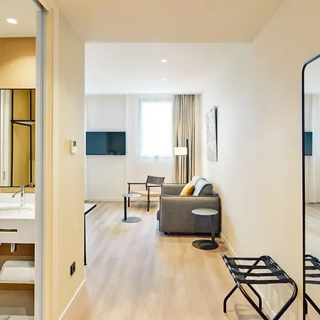 Sercotel Barcelona El Prat فندق 4*