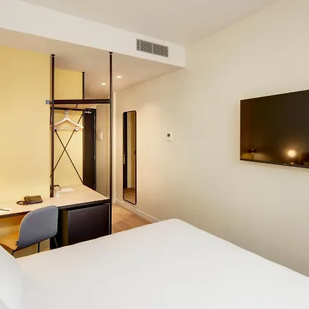 Sercotel Barcelona El Prat 4* 엘프라트데로브레가트