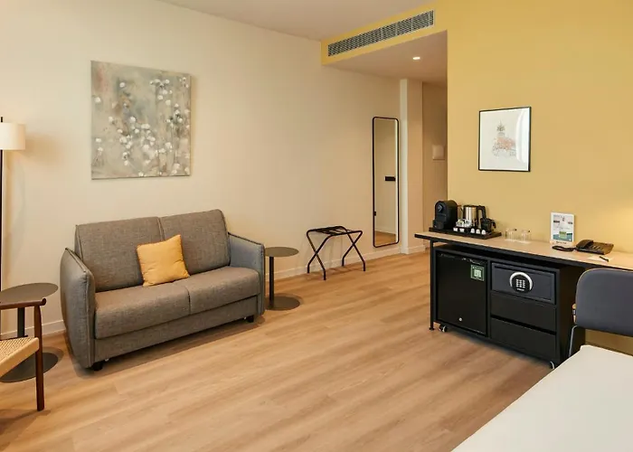 فندق Sercotel Barcelona El Prat إل برات ذي يوبريغات
